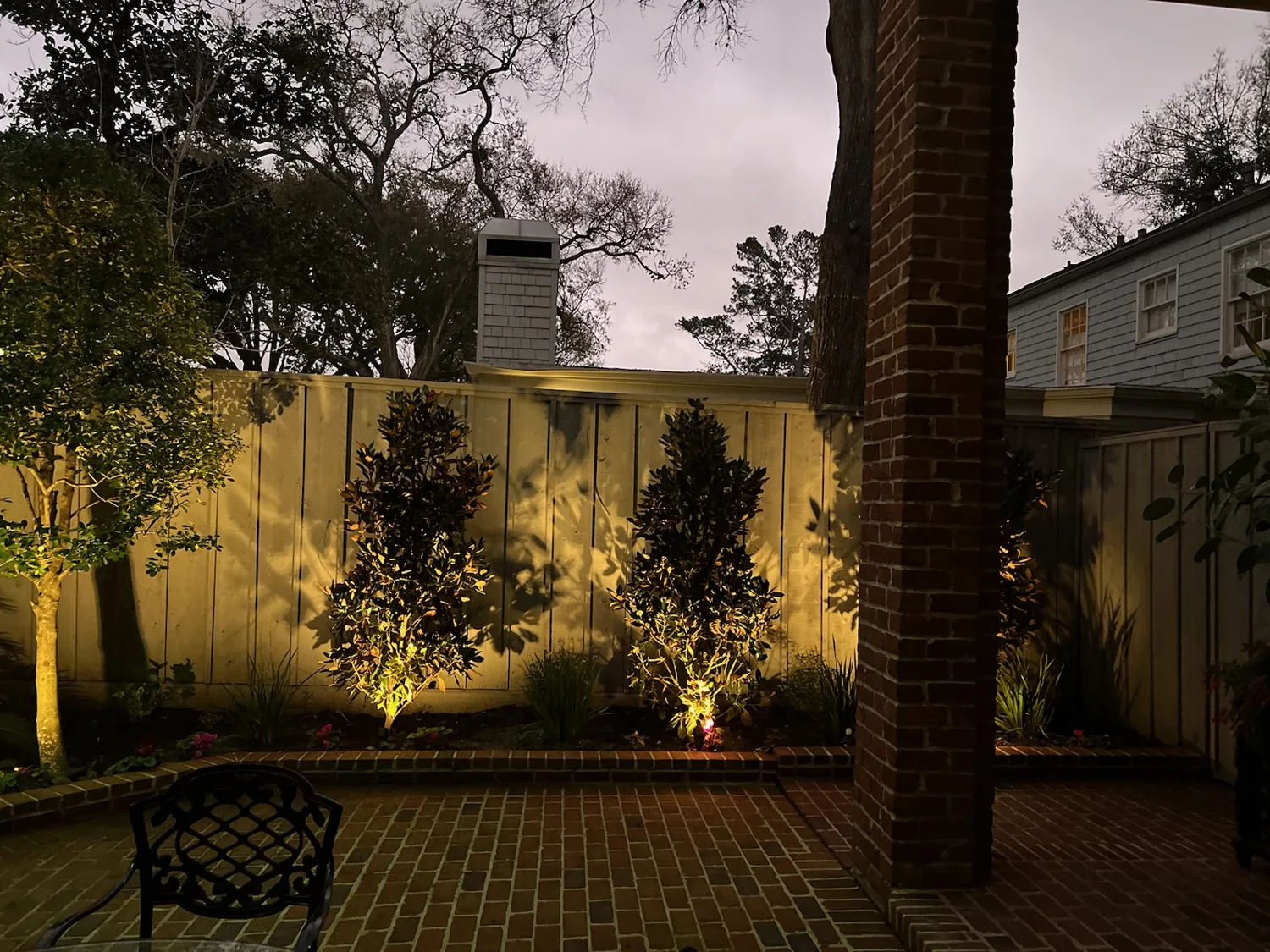 Landscape accent lighting