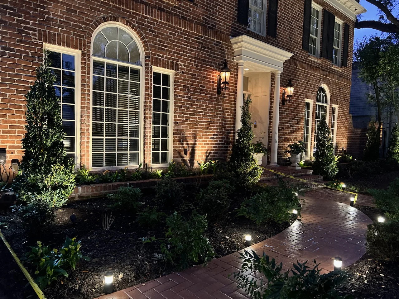 Landscape and pathway lighting
